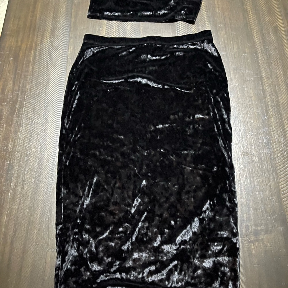 Elegant Black Velvet Skirt Set
